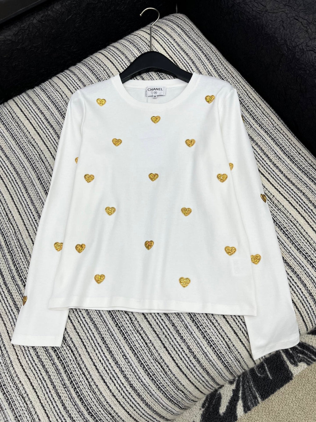 2025 New Metal Badge Long-Sleeved T-Shirt