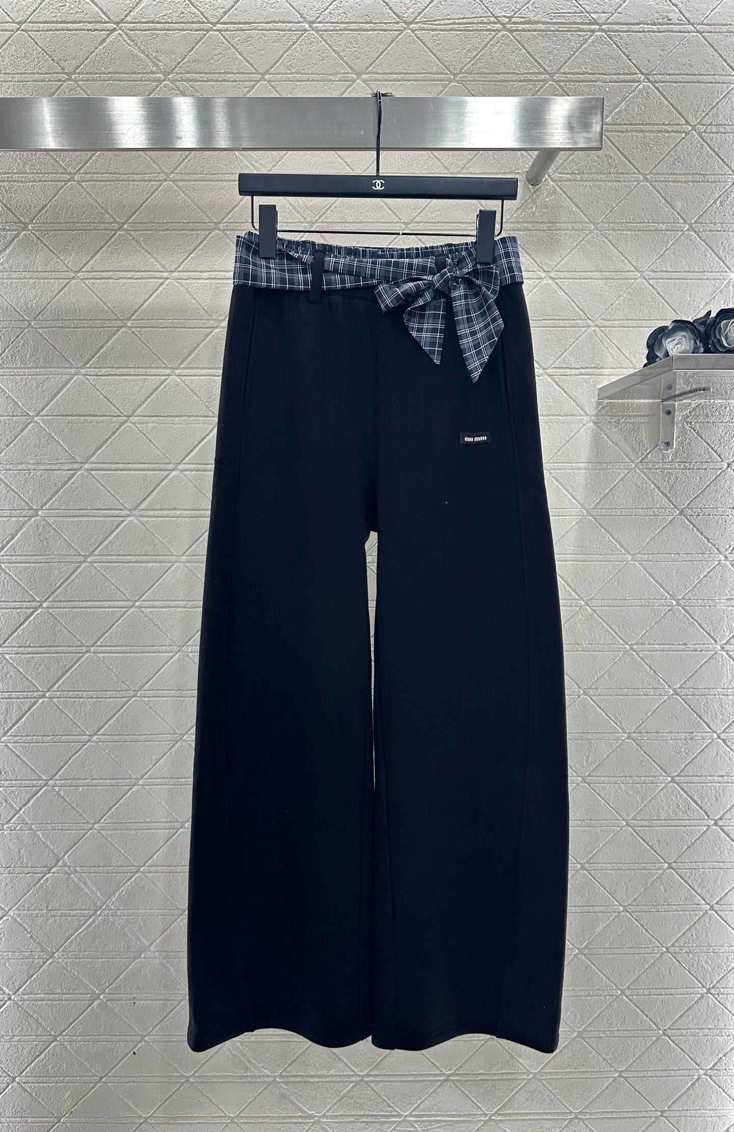 Fleece-lined Plaid Wide-Leg Trousers with Belt