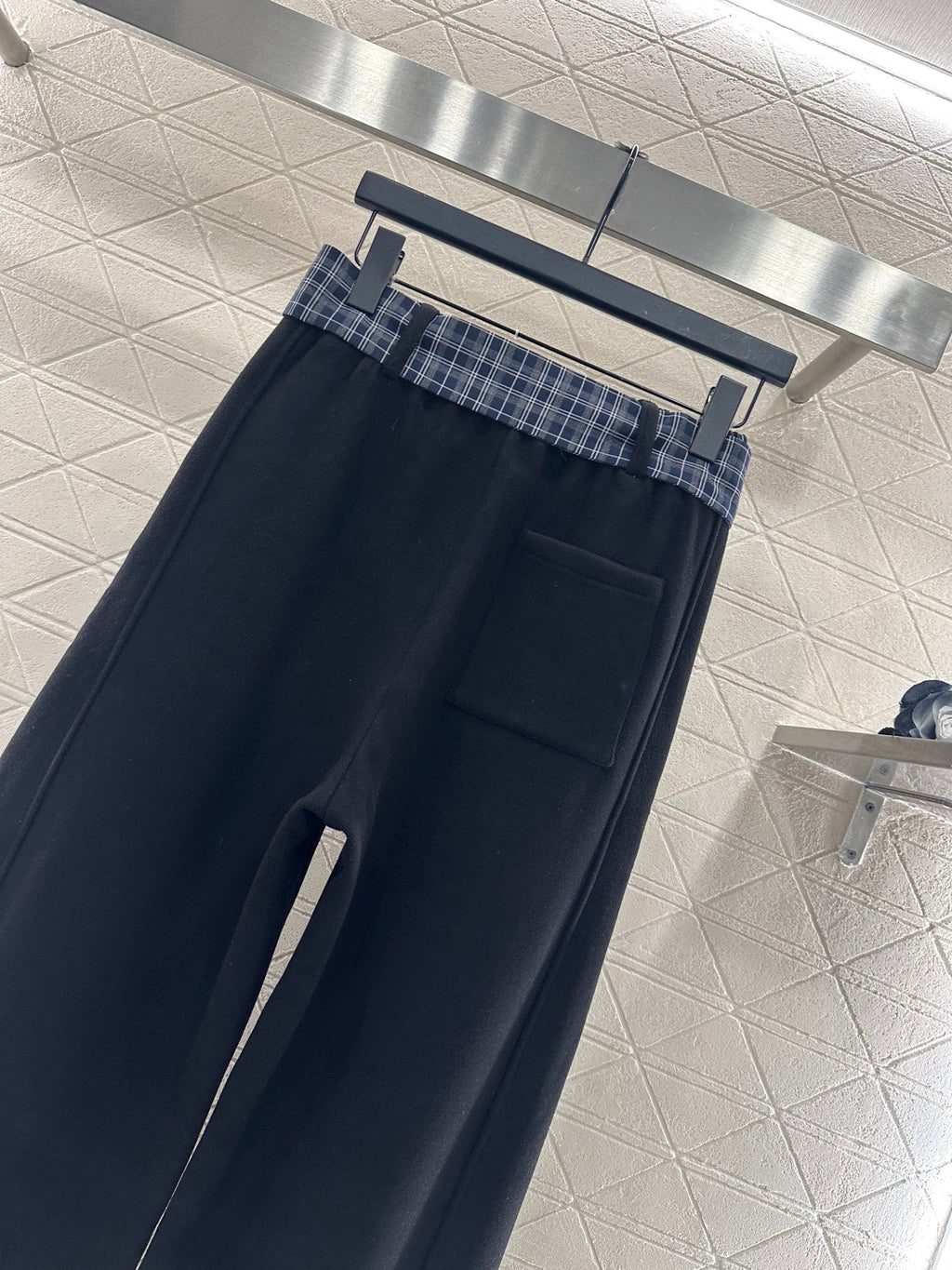 Fleece-lined Plaid Wide-Leg Trousers with Belt