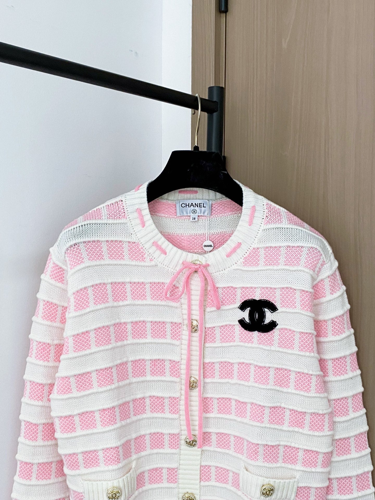 New two-tone cardigan