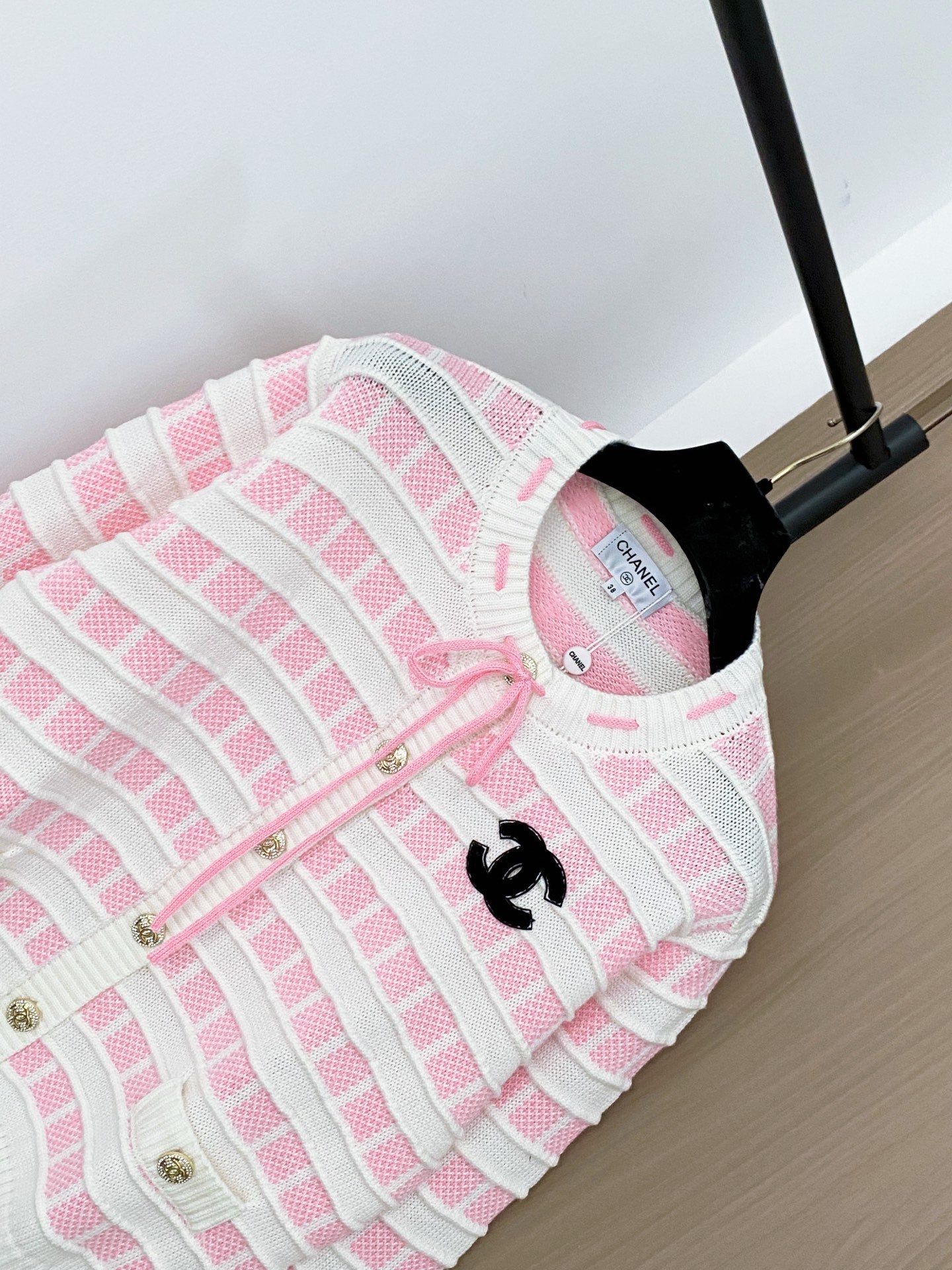New two-tone cardigan