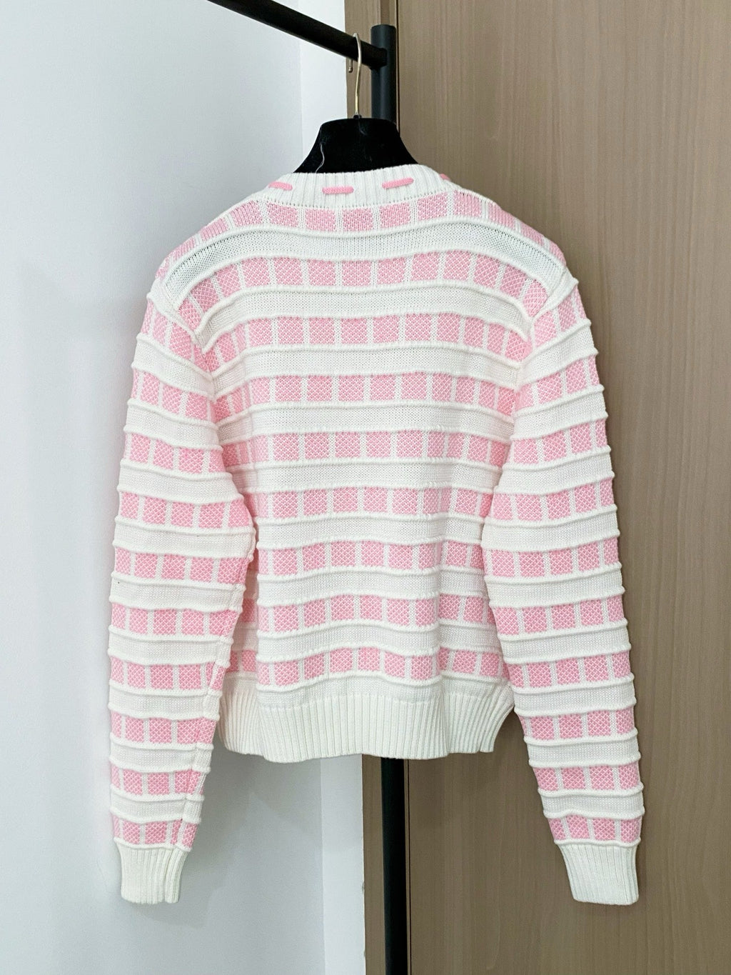 New two-tone cardigan