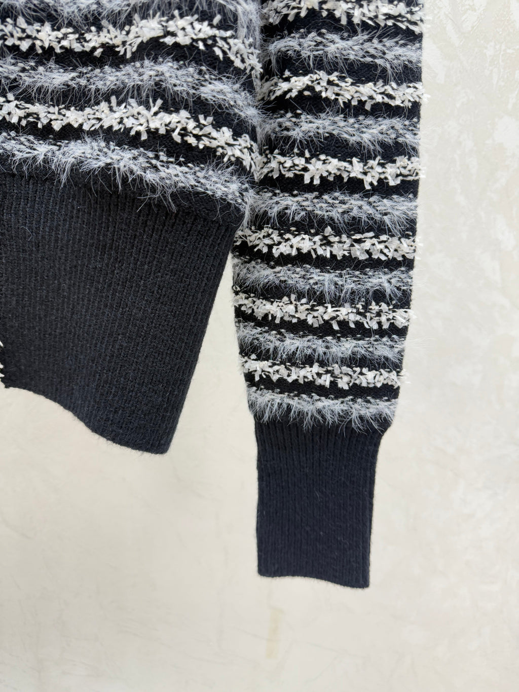 Color-blocked striped jacquard crew neck knit long-sleeved cardigan