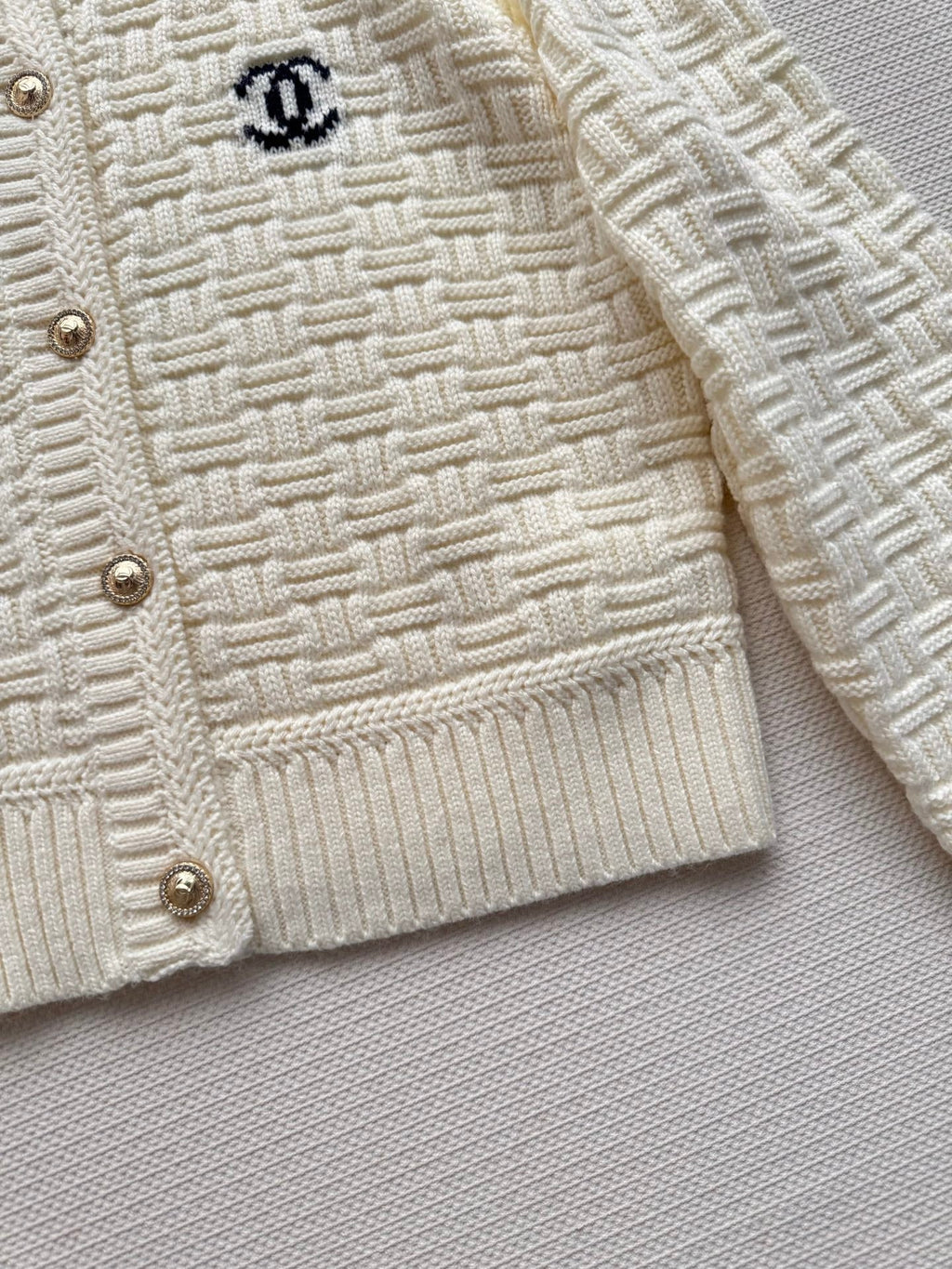 Autumn/Winter Knit Cardigan