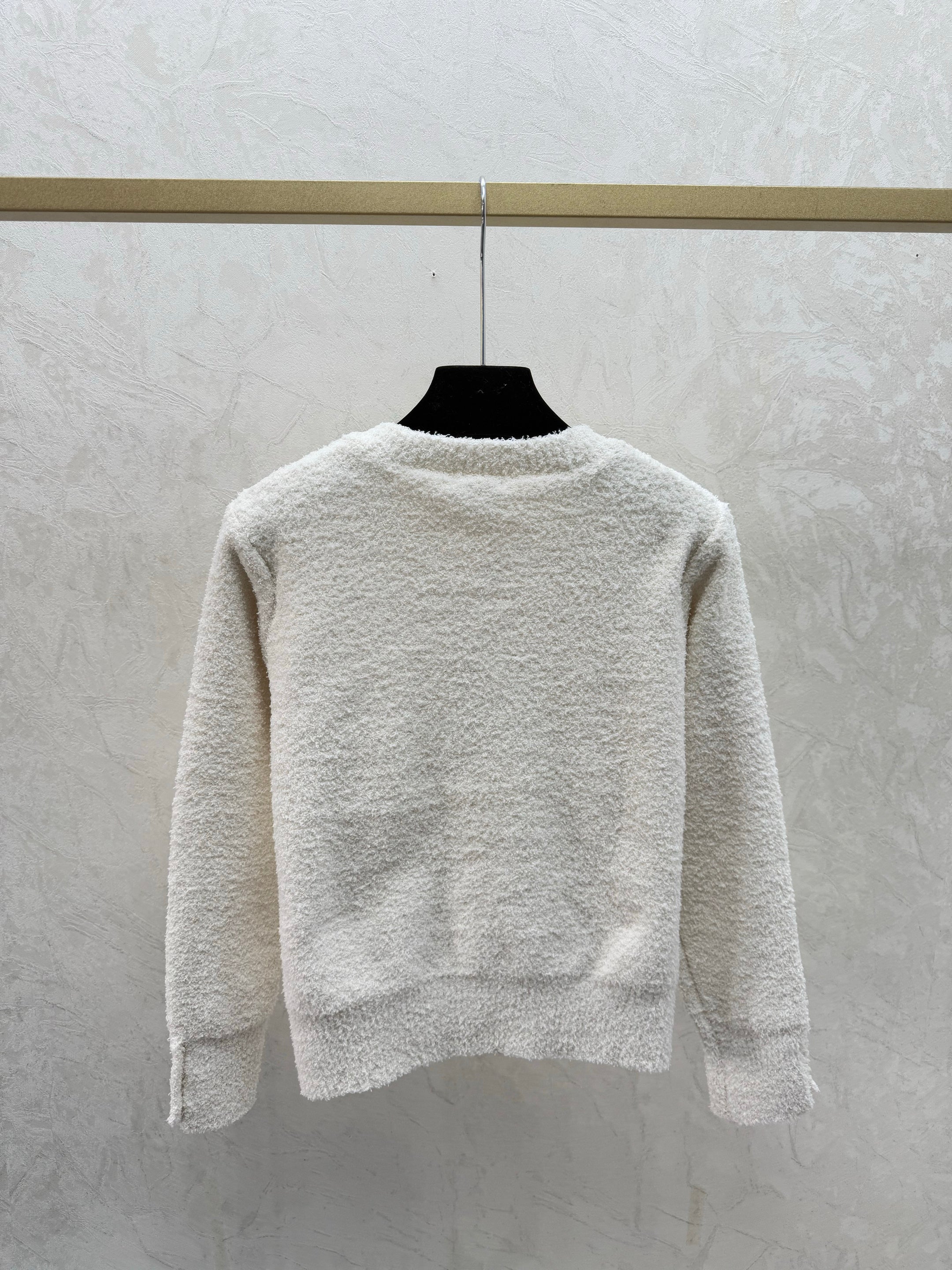 Color-blocked letter embroidered round neck knit long-sleeved cardigan