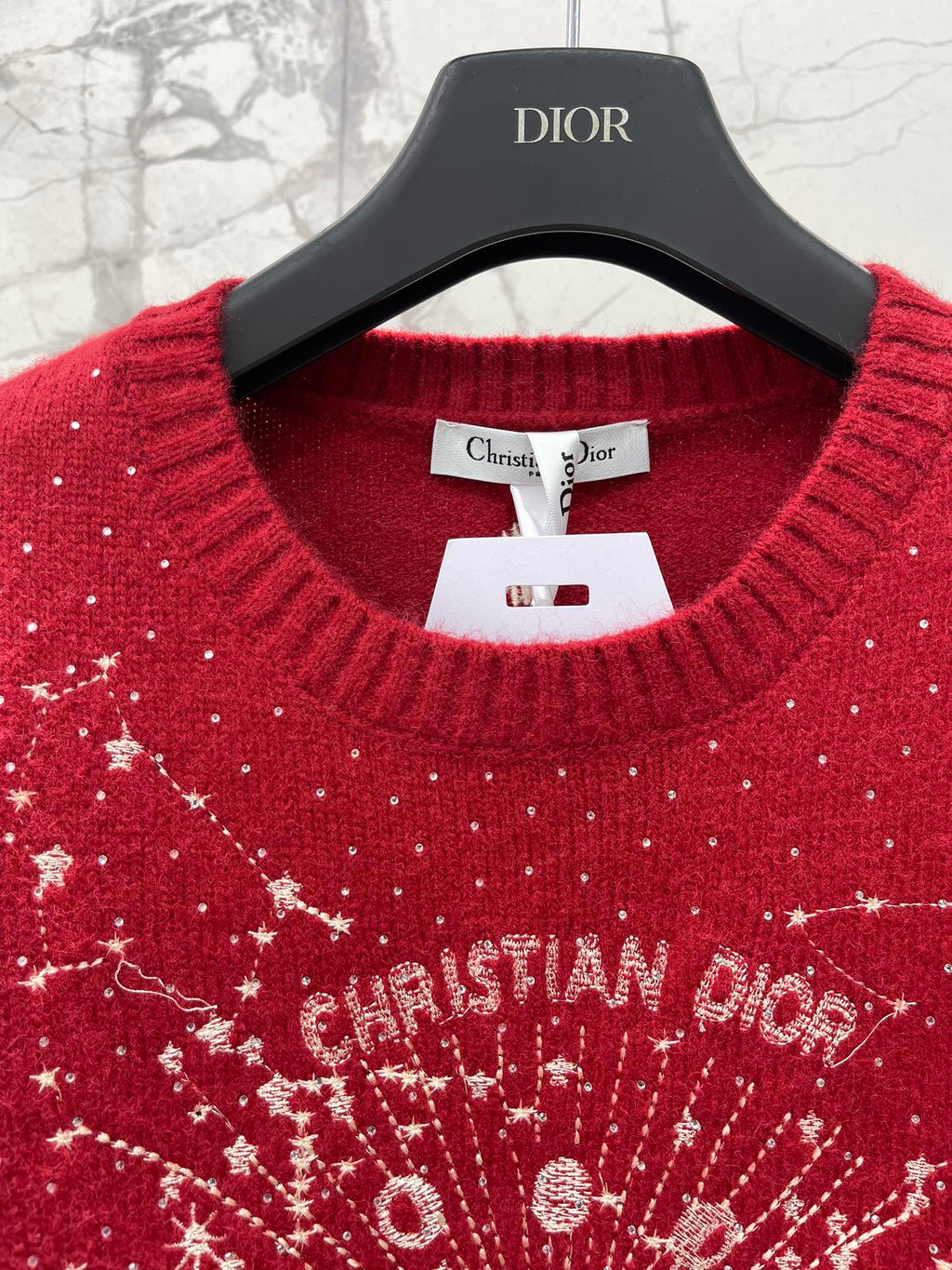 New heavy-duty star embroidery and rhinestone details knit sweater