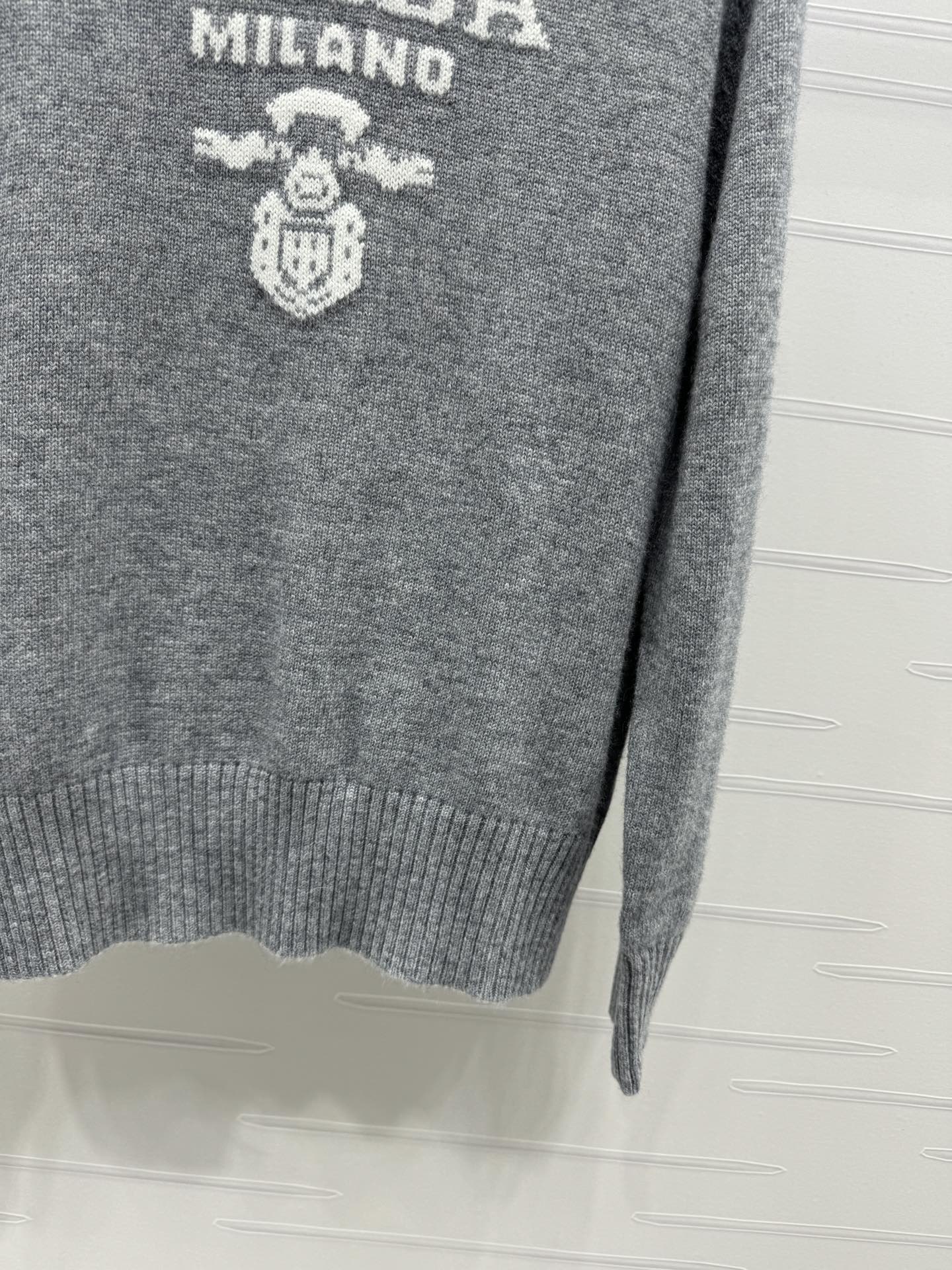 Letter jacquard pullover sweater
