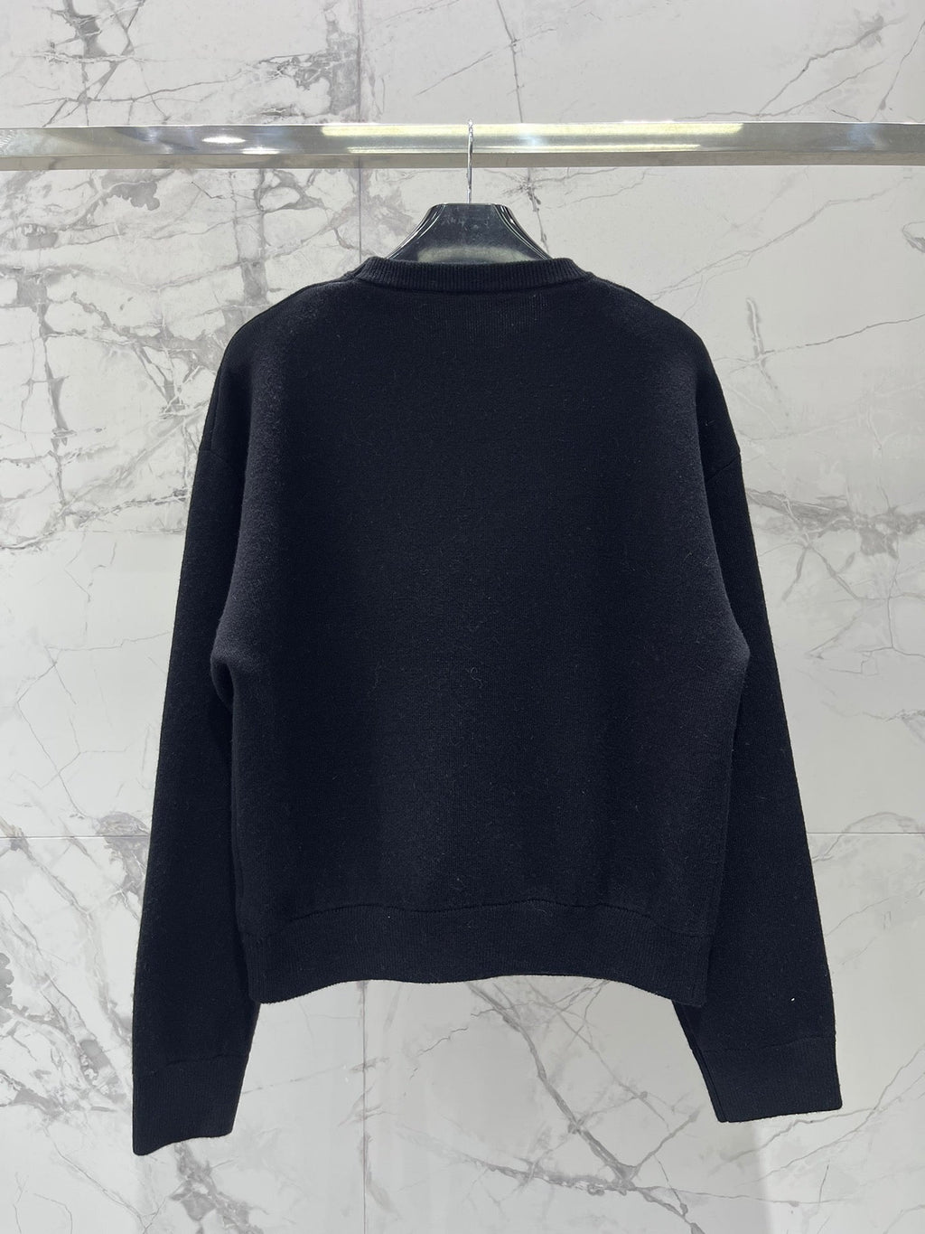 Jacquard Knit Crew Neck Long-Sleeve Cropped Top