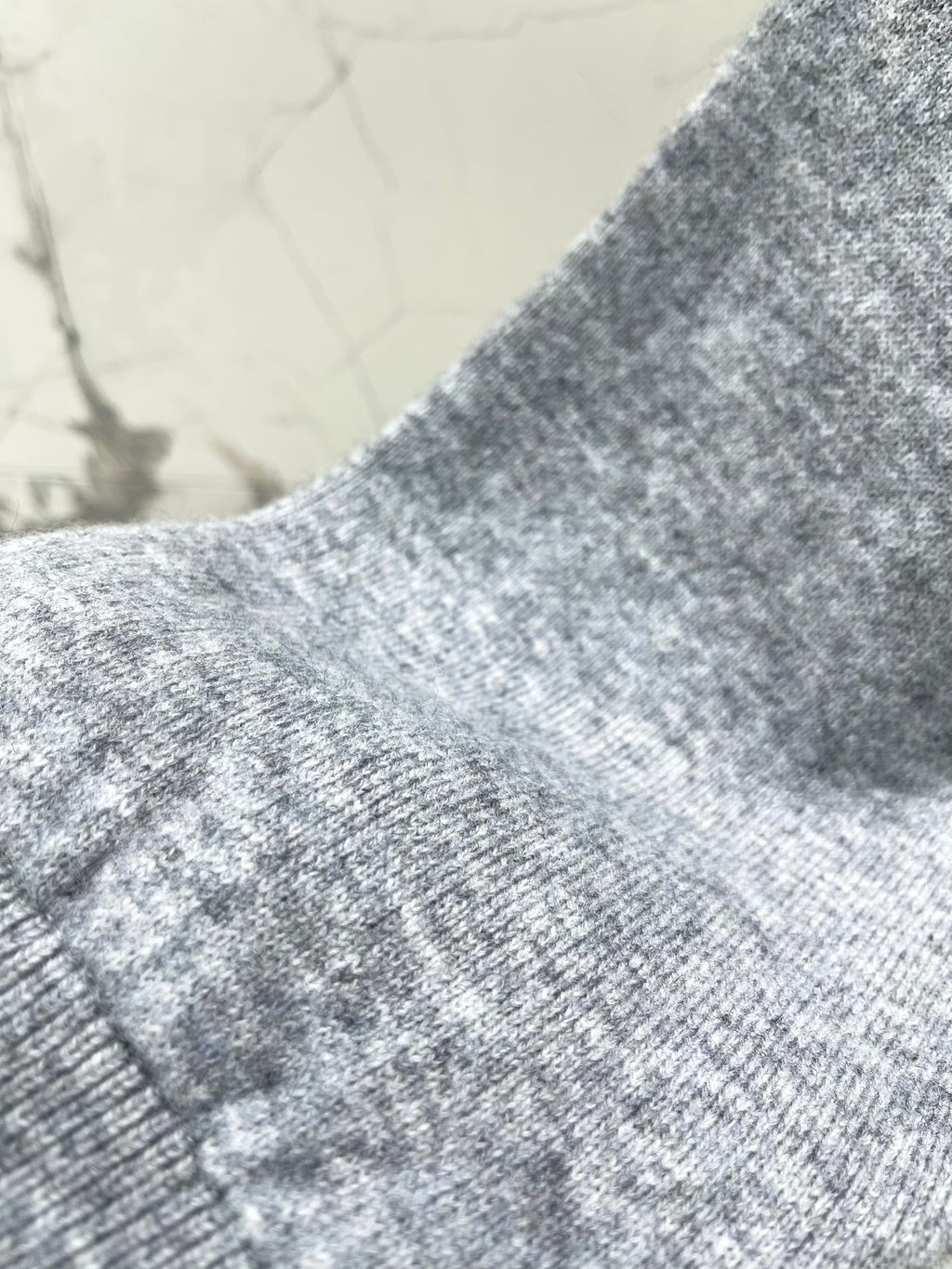 Jacquard Knit Crew Neck Long-Sleeve Cropped Top