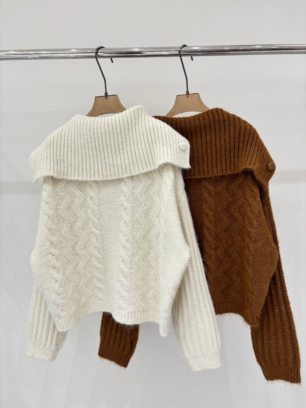 25 New Design Lapel Cardigan