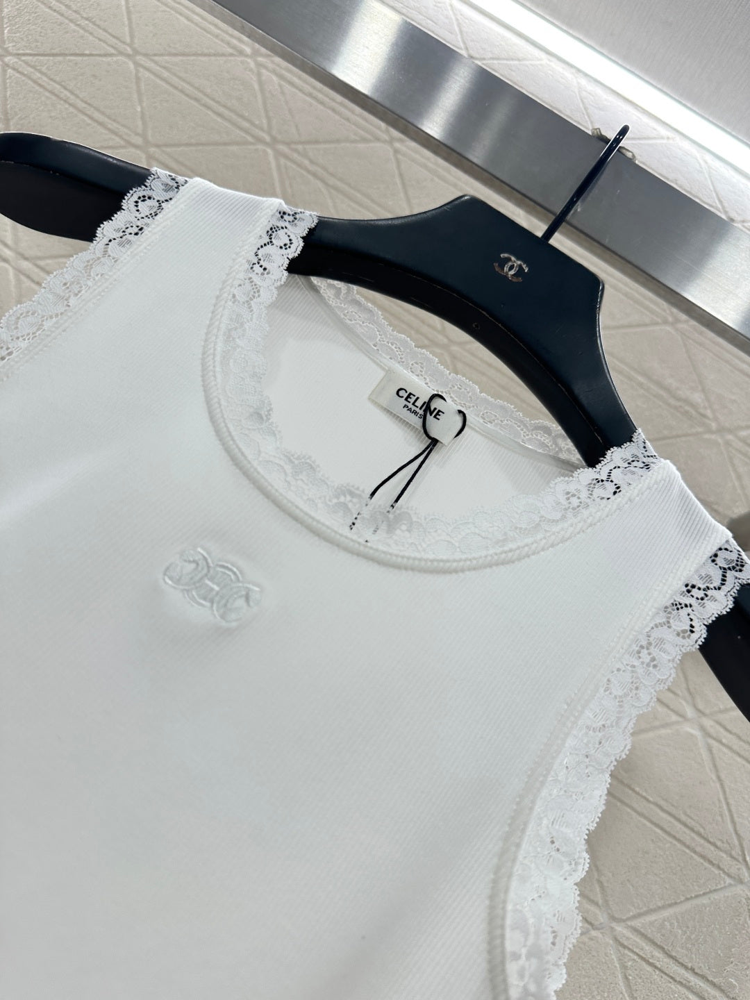 26NEW Lace Trim Vest