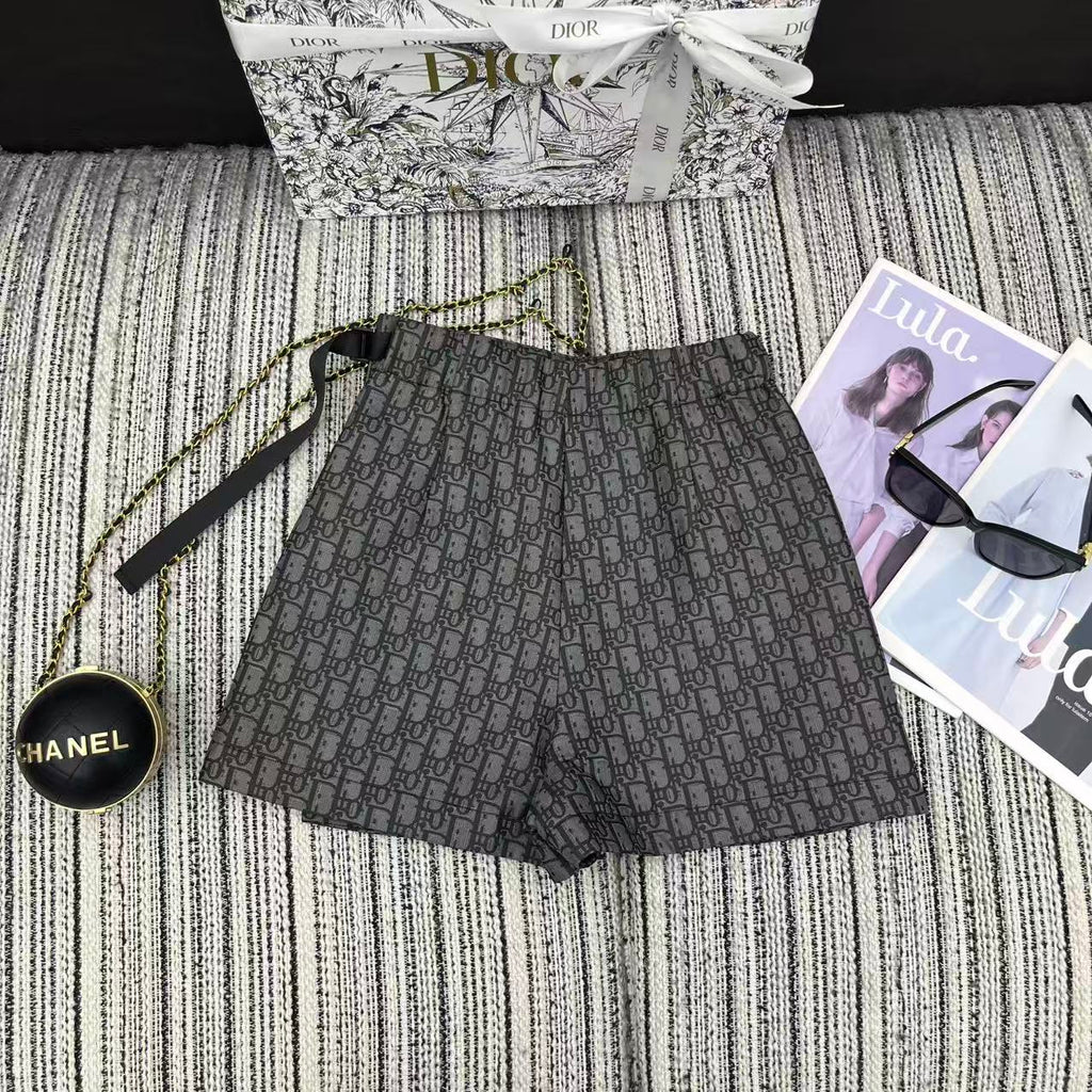 25 NEW Jacquard Shorts/Skirt