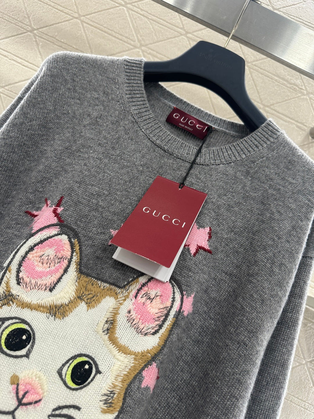 Cute kitten knitted sweater