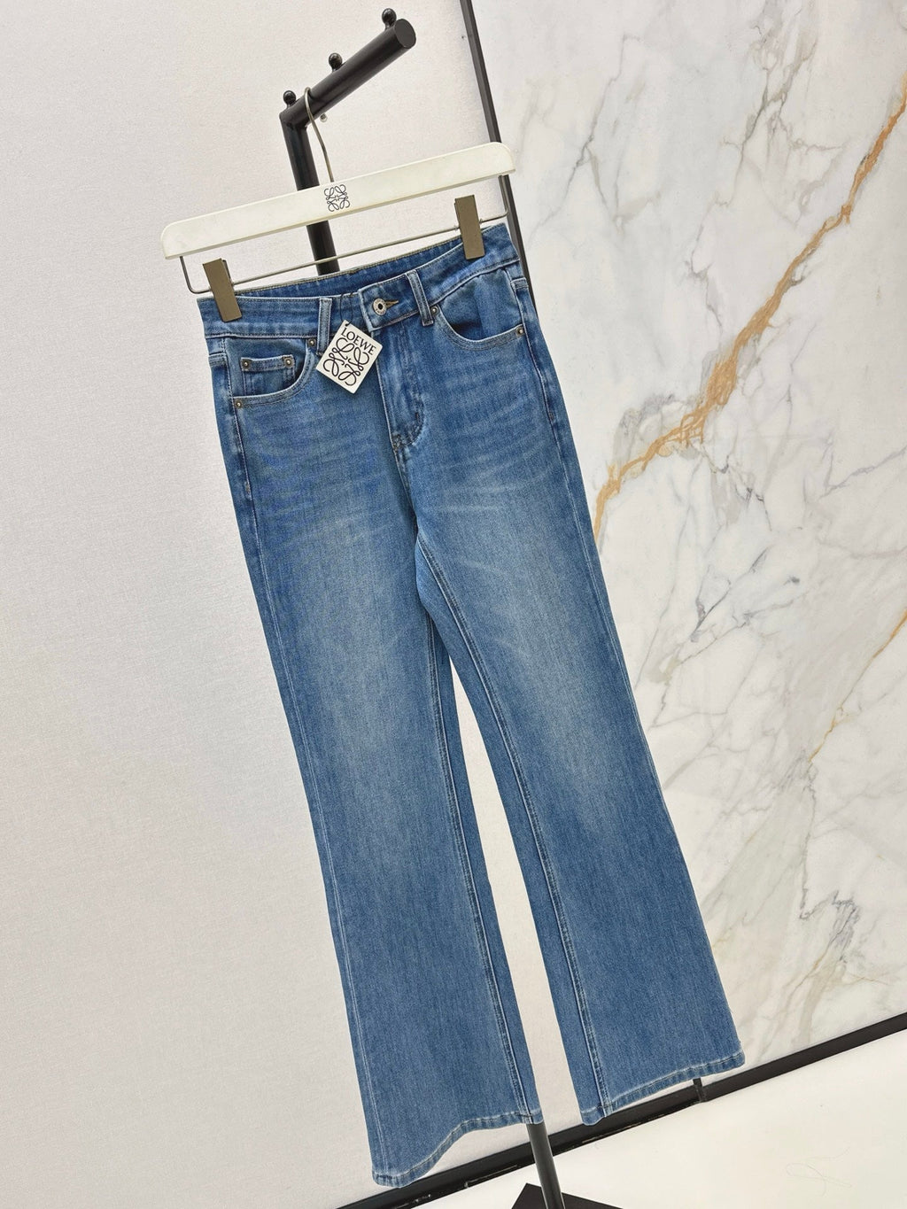 26NEW Versatile, minimalist style casual flared trousers