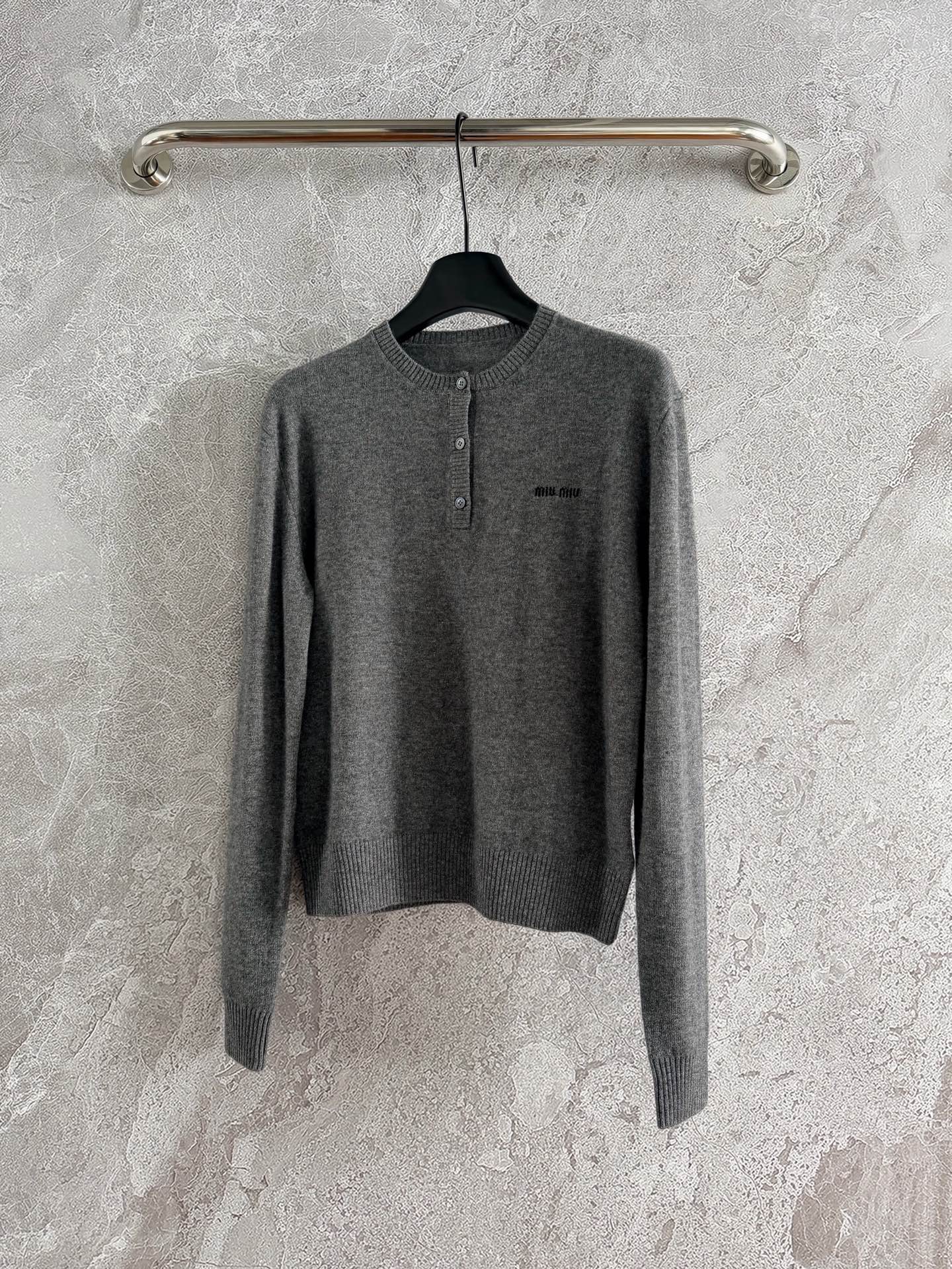 Button-front knitted cardigan