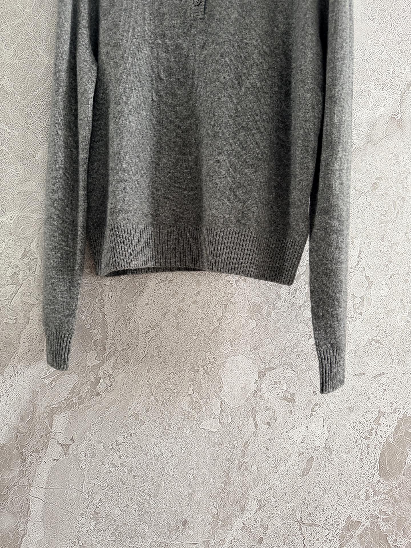 Button-front knitted cardigan