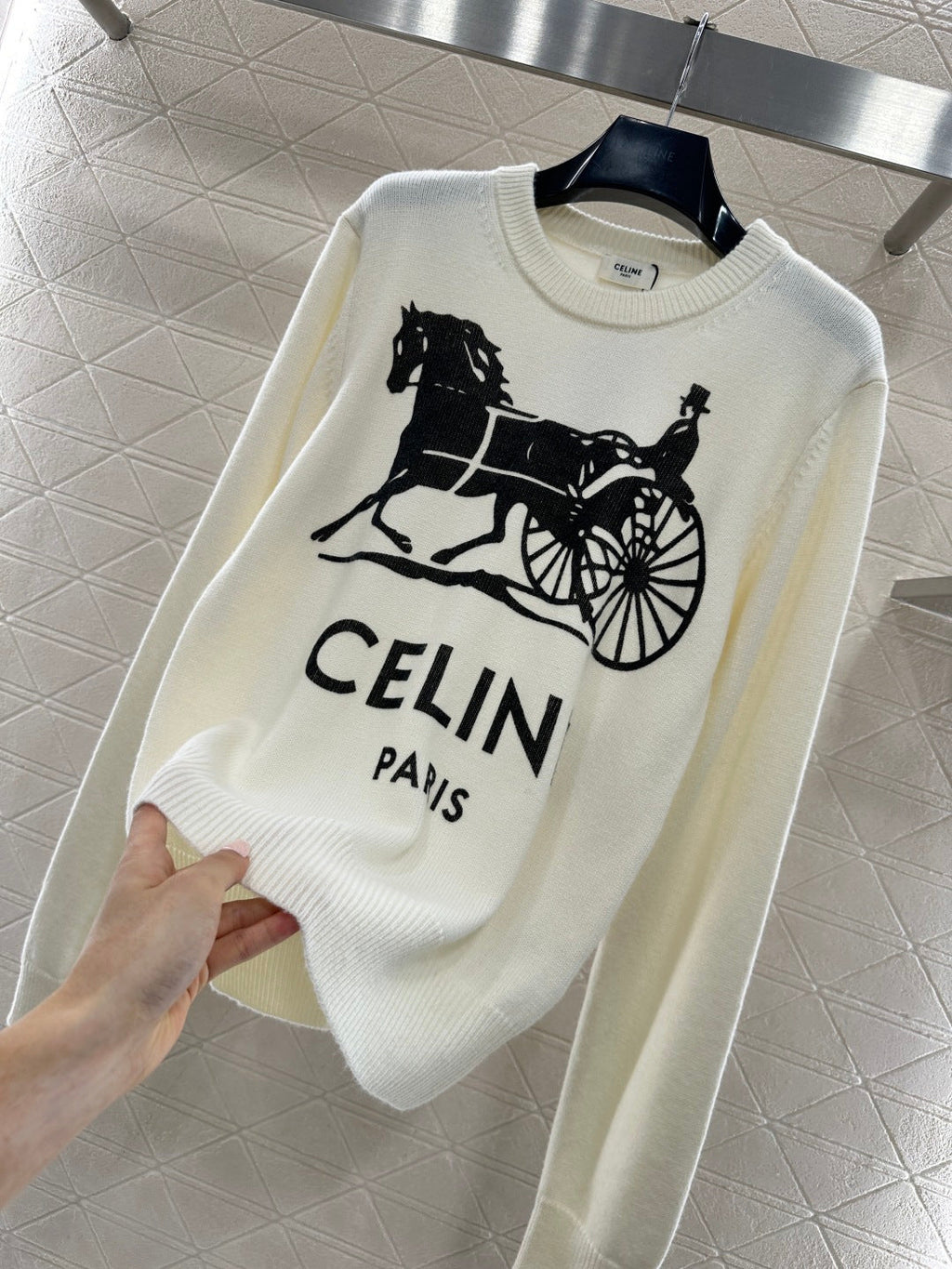26 NEW Printed Knitted Sweater