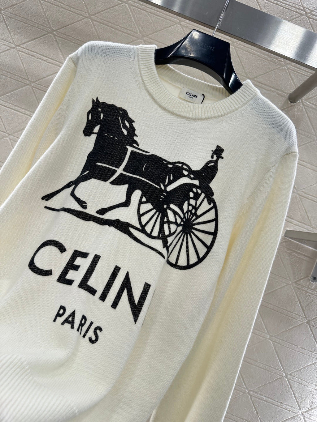26 NEW Printed Knitted Sweater