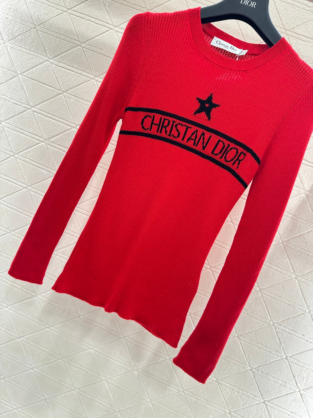 26NEW Crew Neck Logo Knitted Base Layer Shirt