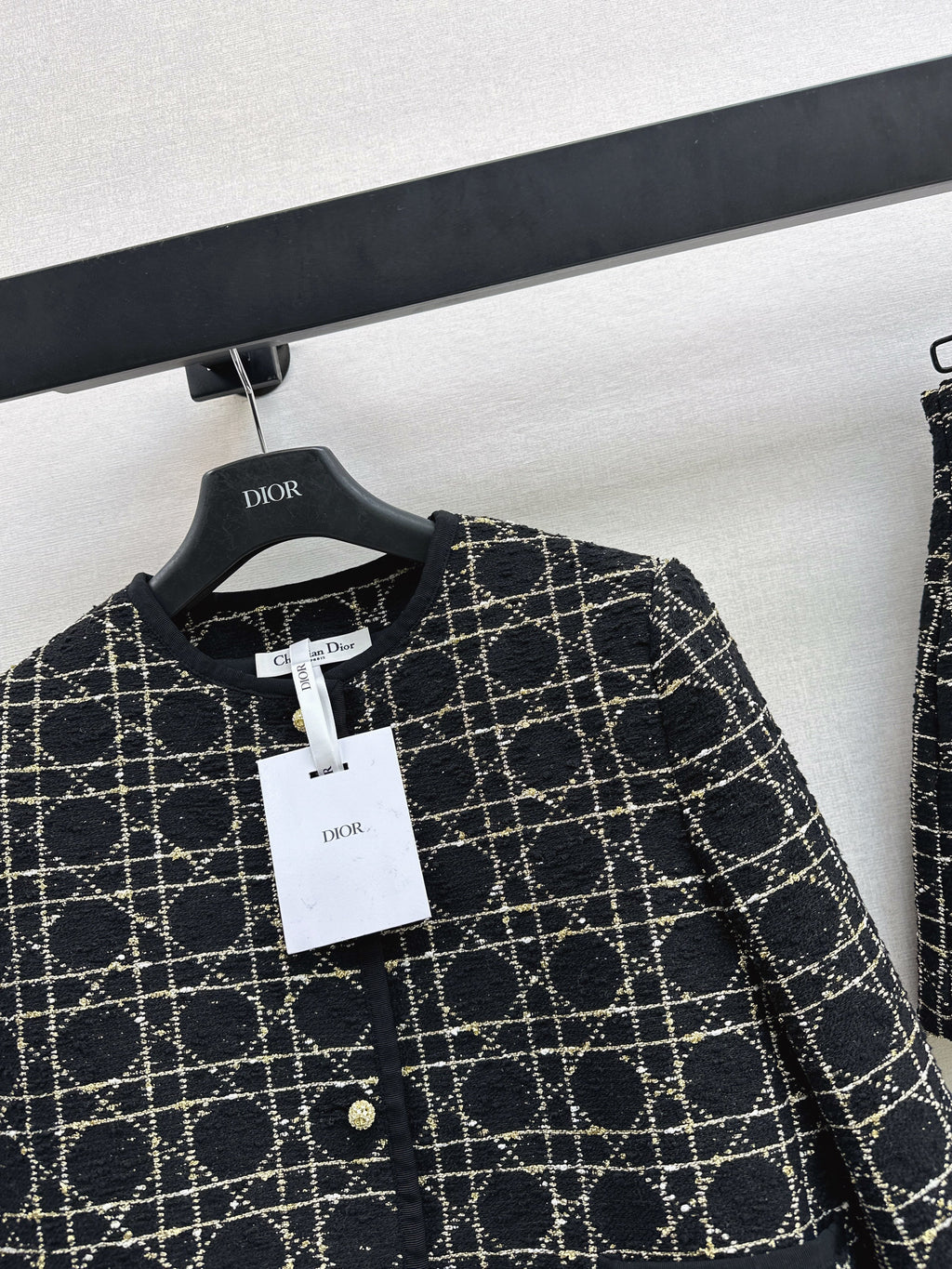 26 NEW Tartan Suit