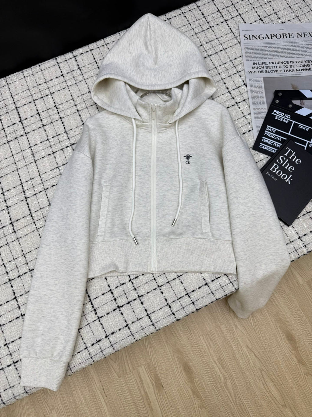 Hooded jacket + elastic waist casual pants