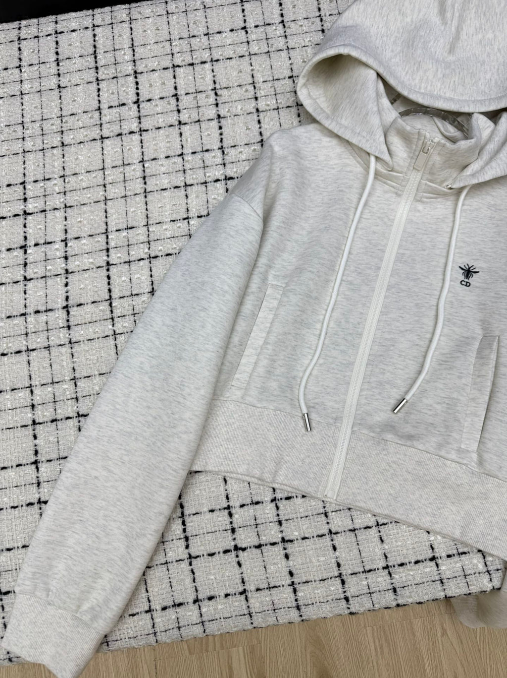 Hooded jacket + elastic waist casual pants