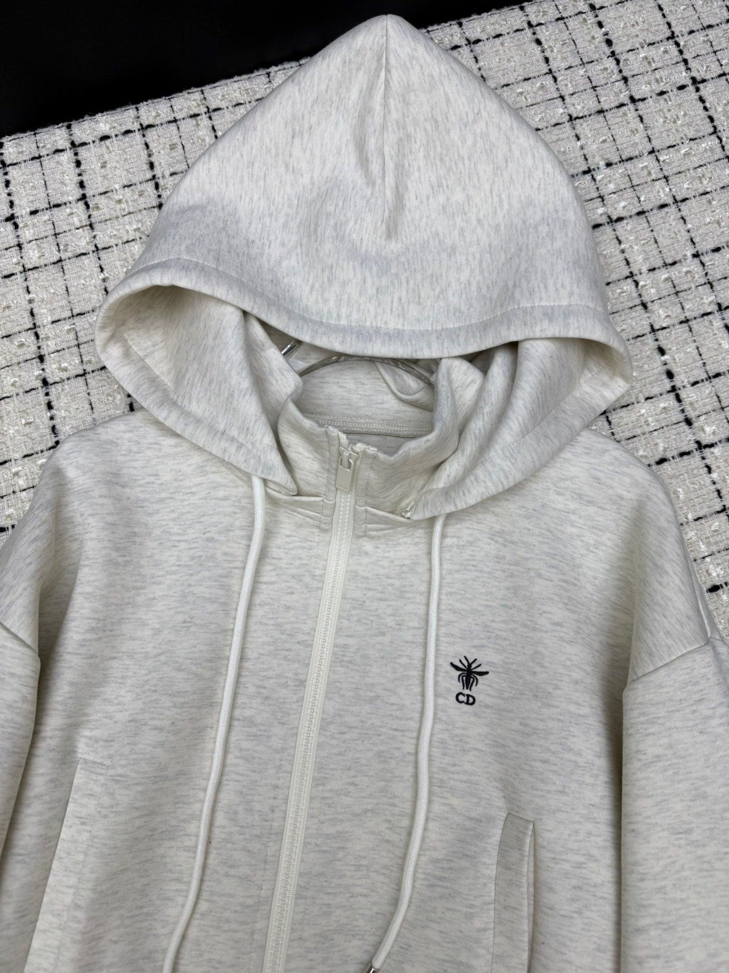 Hooded jacket + elastic waist casual pants