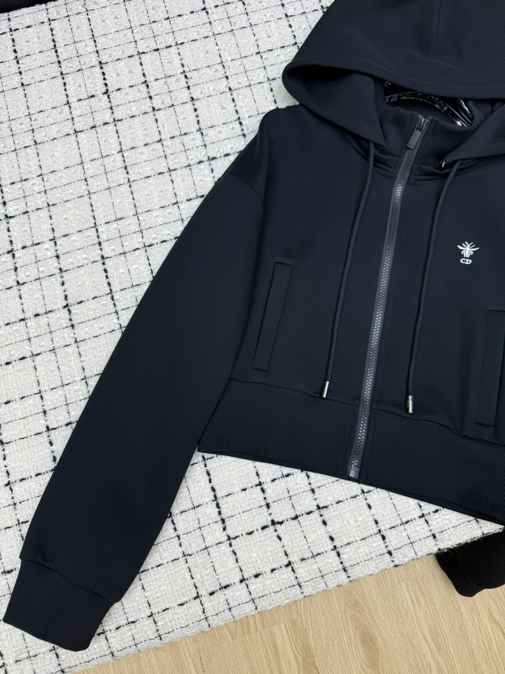 Hooded jacket + elastic waist casual pants