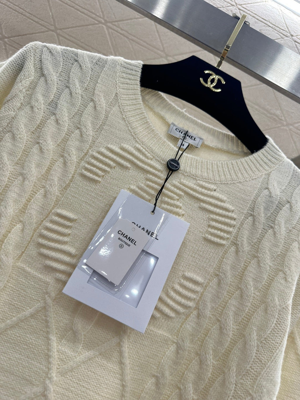 26NEW Crew Neck Cable Knit Pullover Sweater