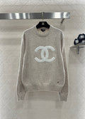 26NEW Crew Neck Simple Logo Pullover Sweater