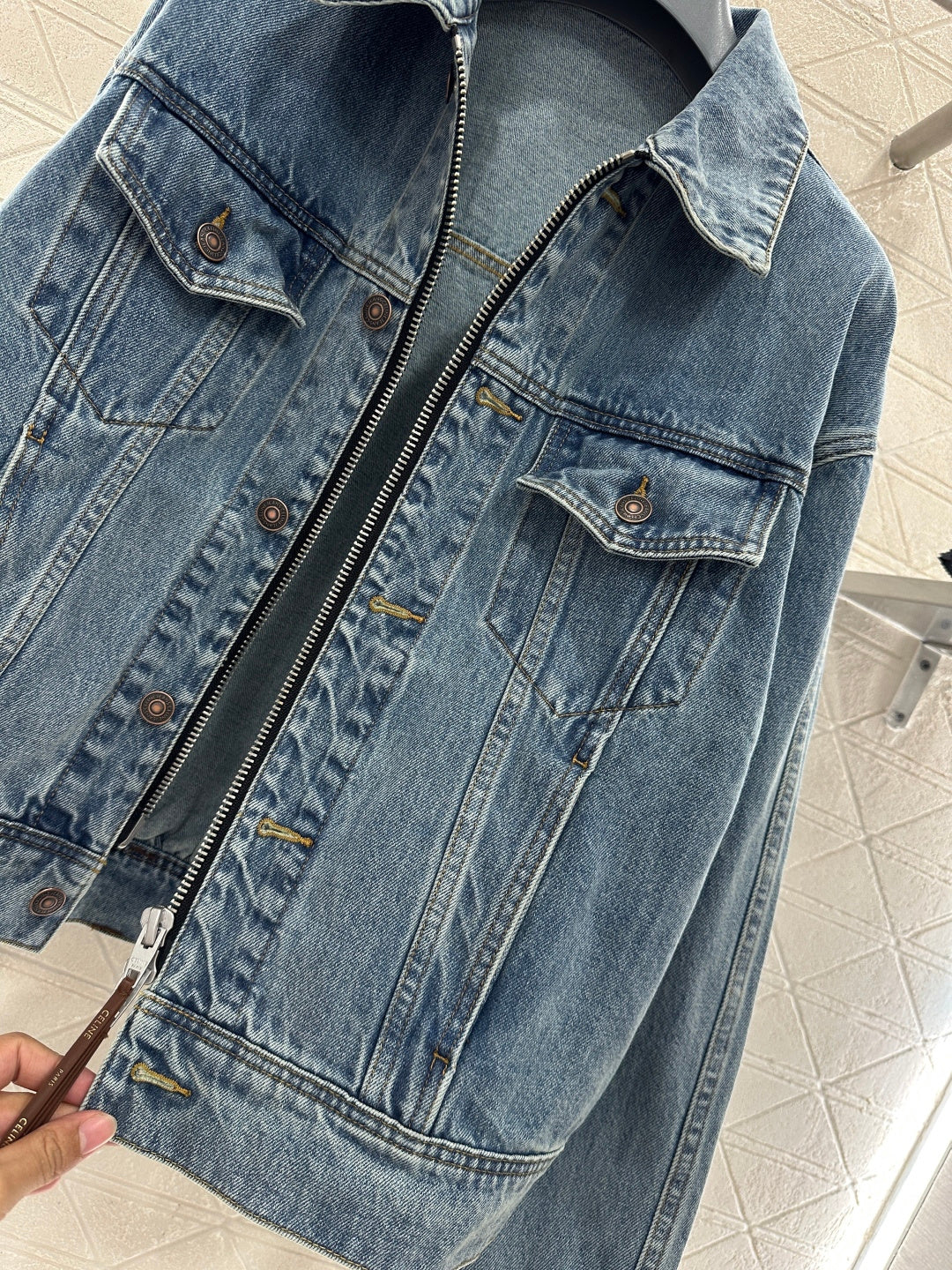 26NEW Collared Zip-Up Denim Jacket