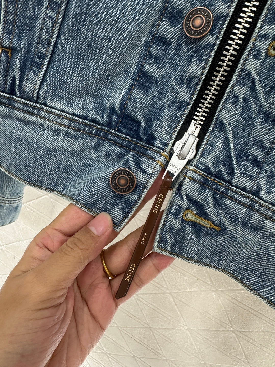 26NEW Collared Zip-Up Denim Jacket