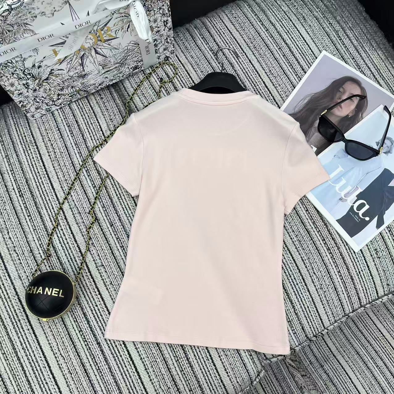 26NEW Embroidered Letter Crew Neck Short Sleeve T-Shirt