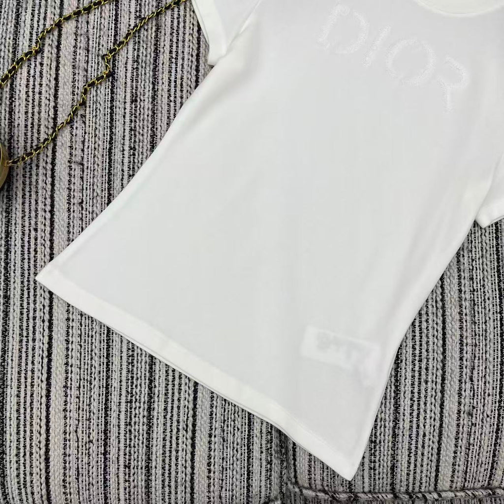 26NEW Embroidered Letter Crew Neck Short Sleeve T-Shirt