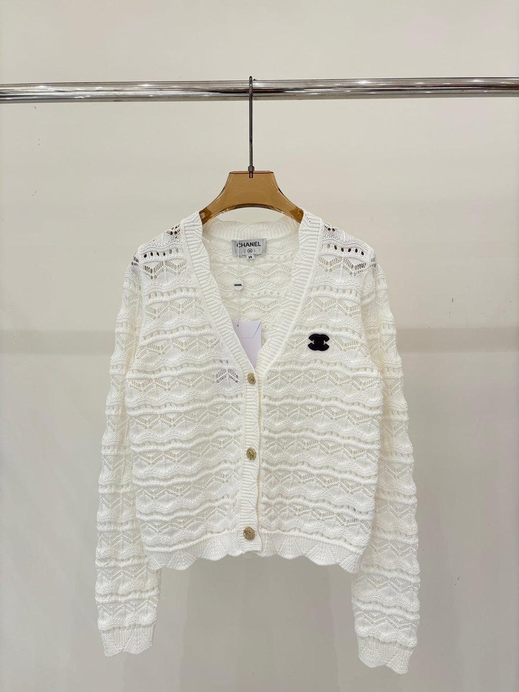 26NEW V-neck 3D jacquard openwork pattern simple casual knit cardigan