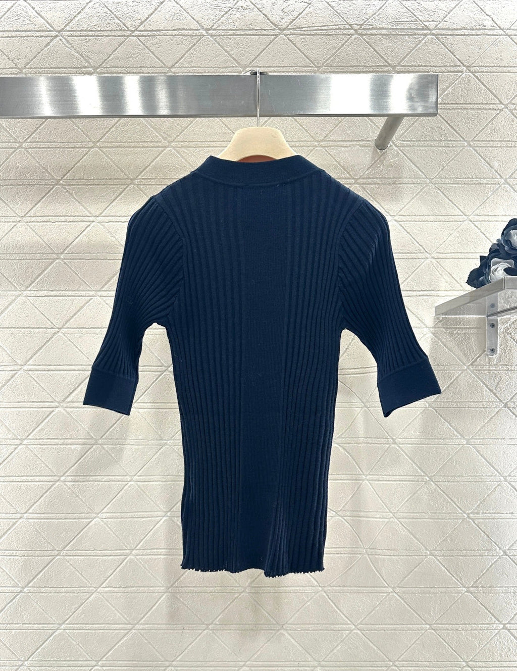 26NEW Crew Neck Ribbed Knit Mid-Sleeve Top