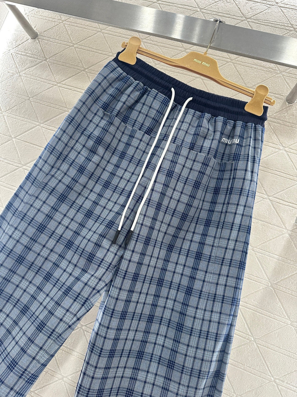 26NEW drawstring plaid curved trousers