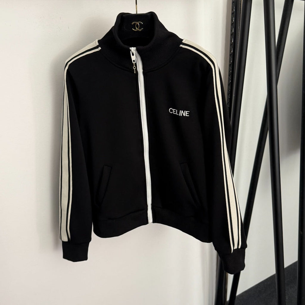 26 New Sports Suit