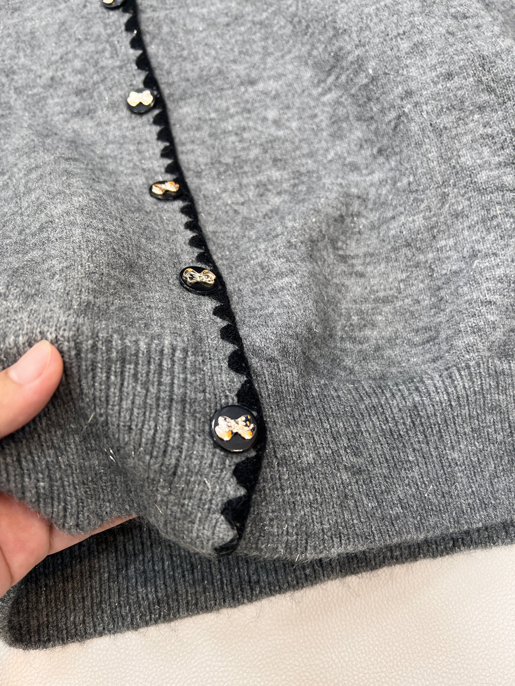 26NEW Crew Neck Cardigan