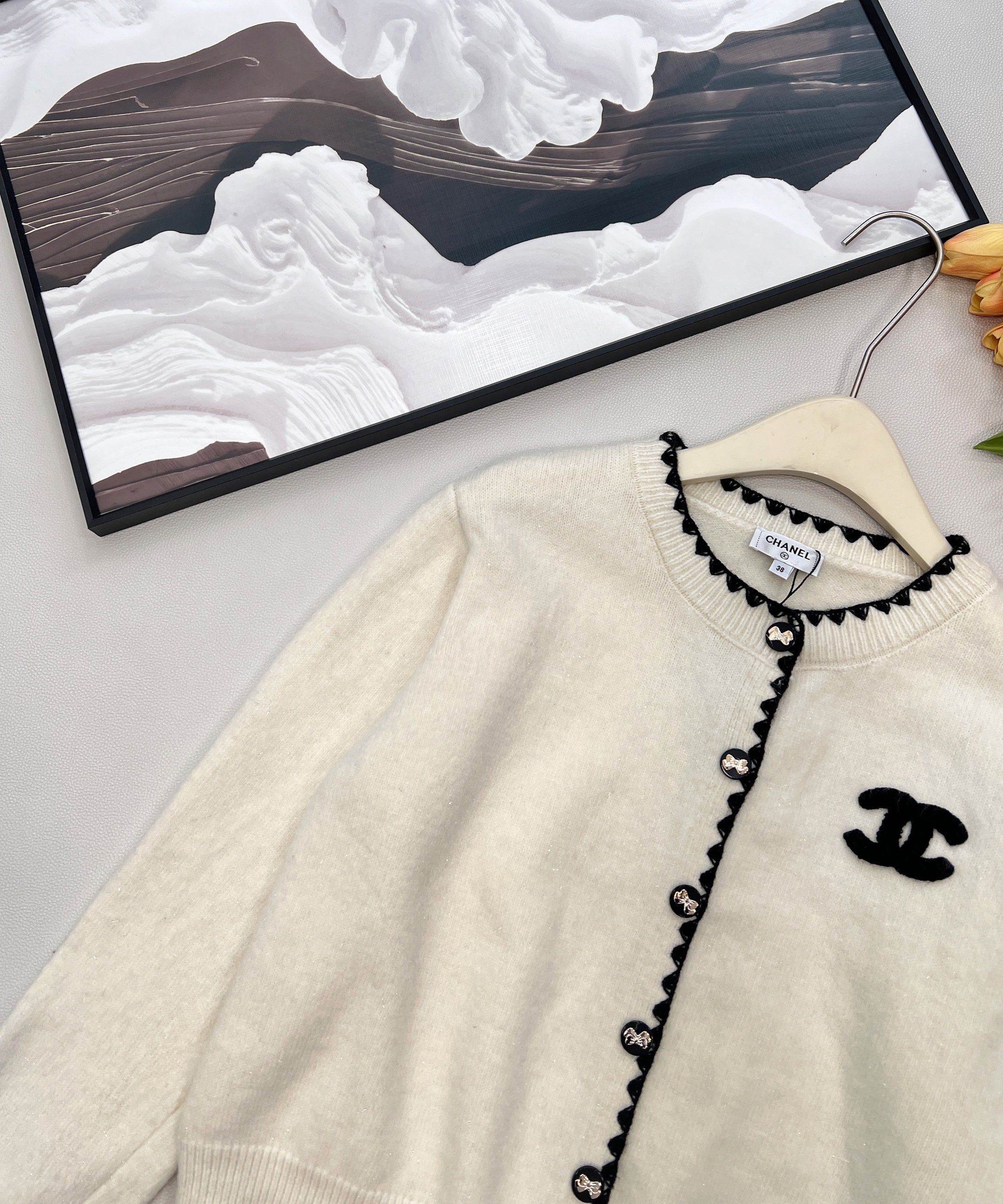 26NEW Crew Neck Cardigan