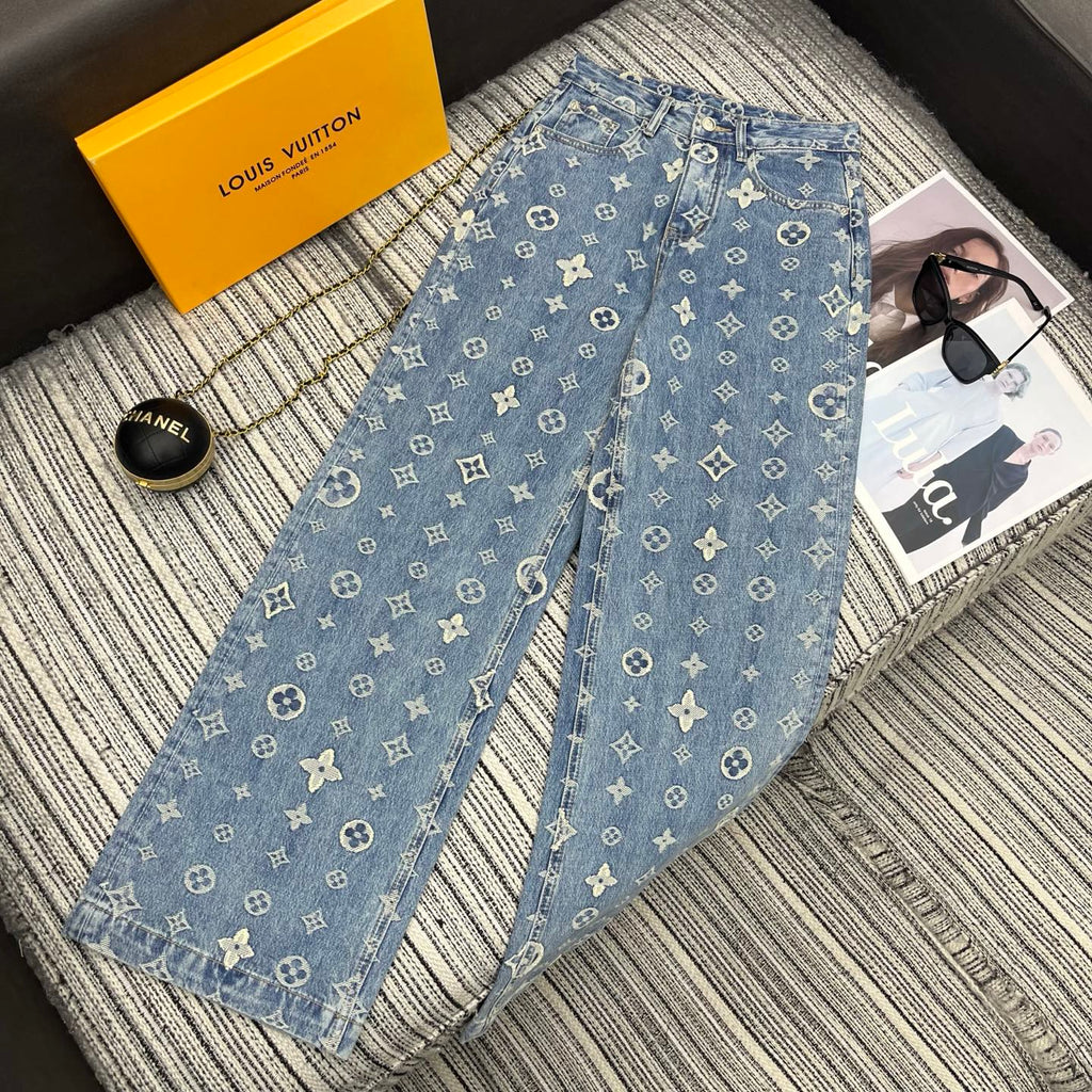 26NEW Letter Jacquard Straight Leg Jeans