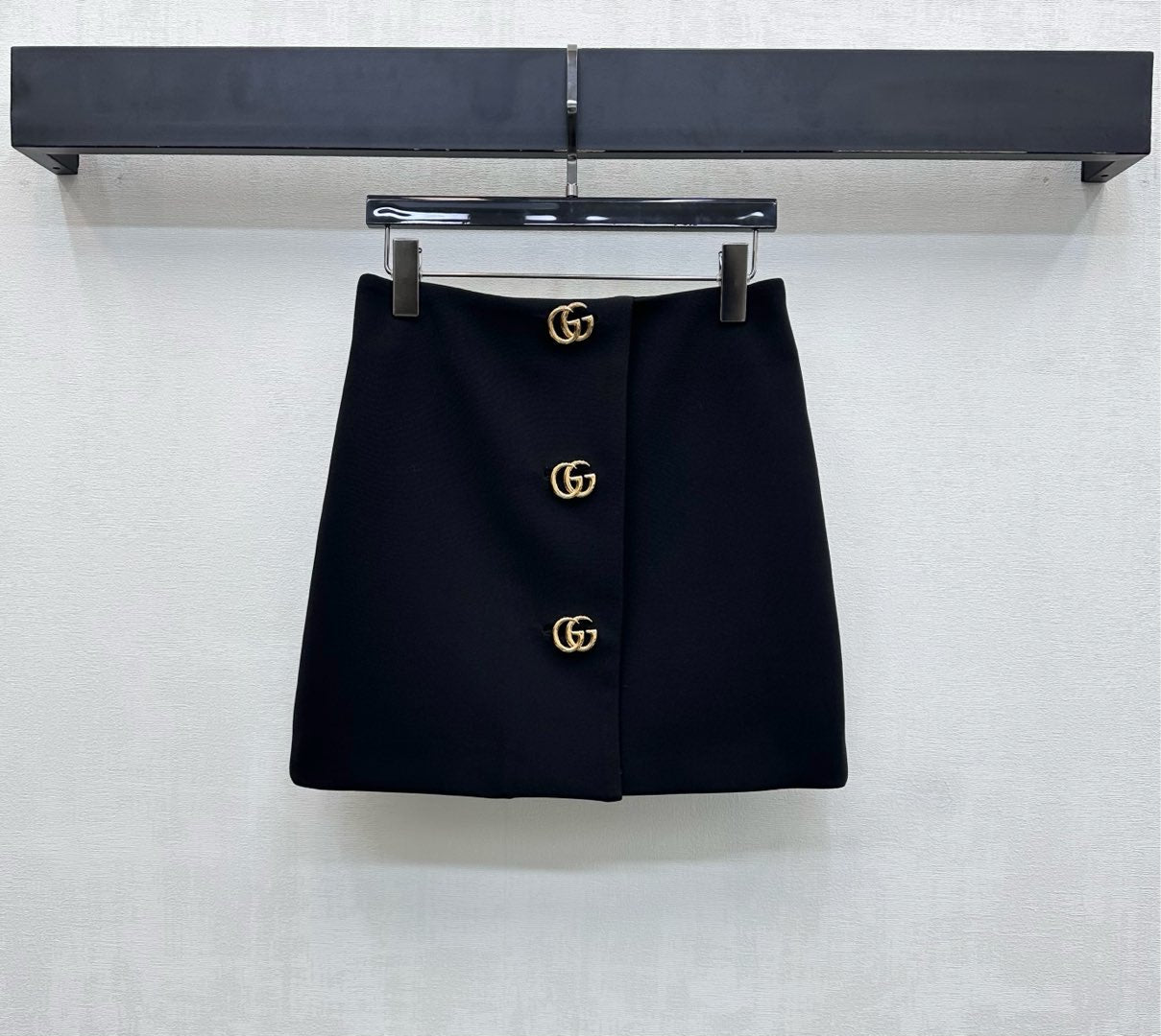 26NEW Collared Logo Short Jacket + High-Waisted Logo Button Skirt