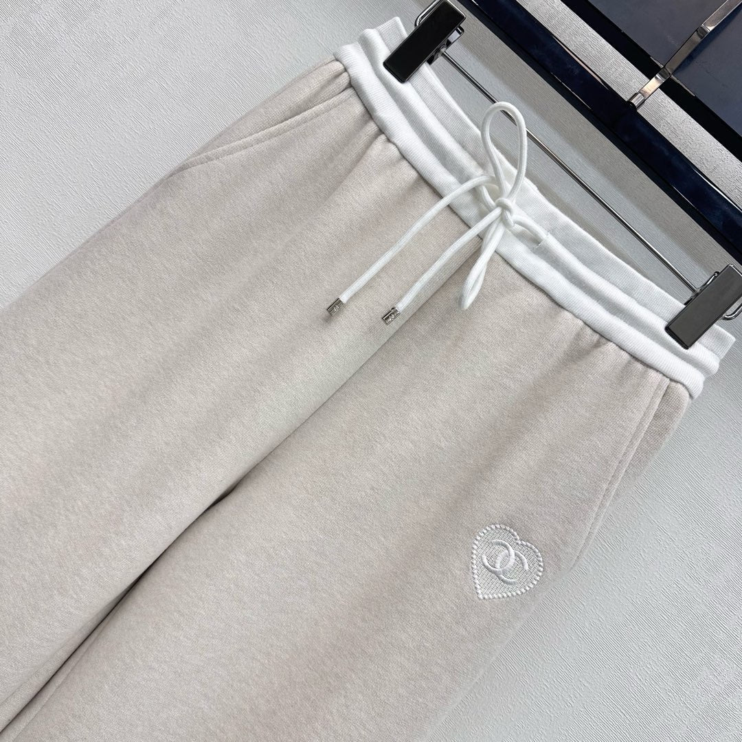 26NEW Stand Collar Jacket and Straight Leg Trousers Suit