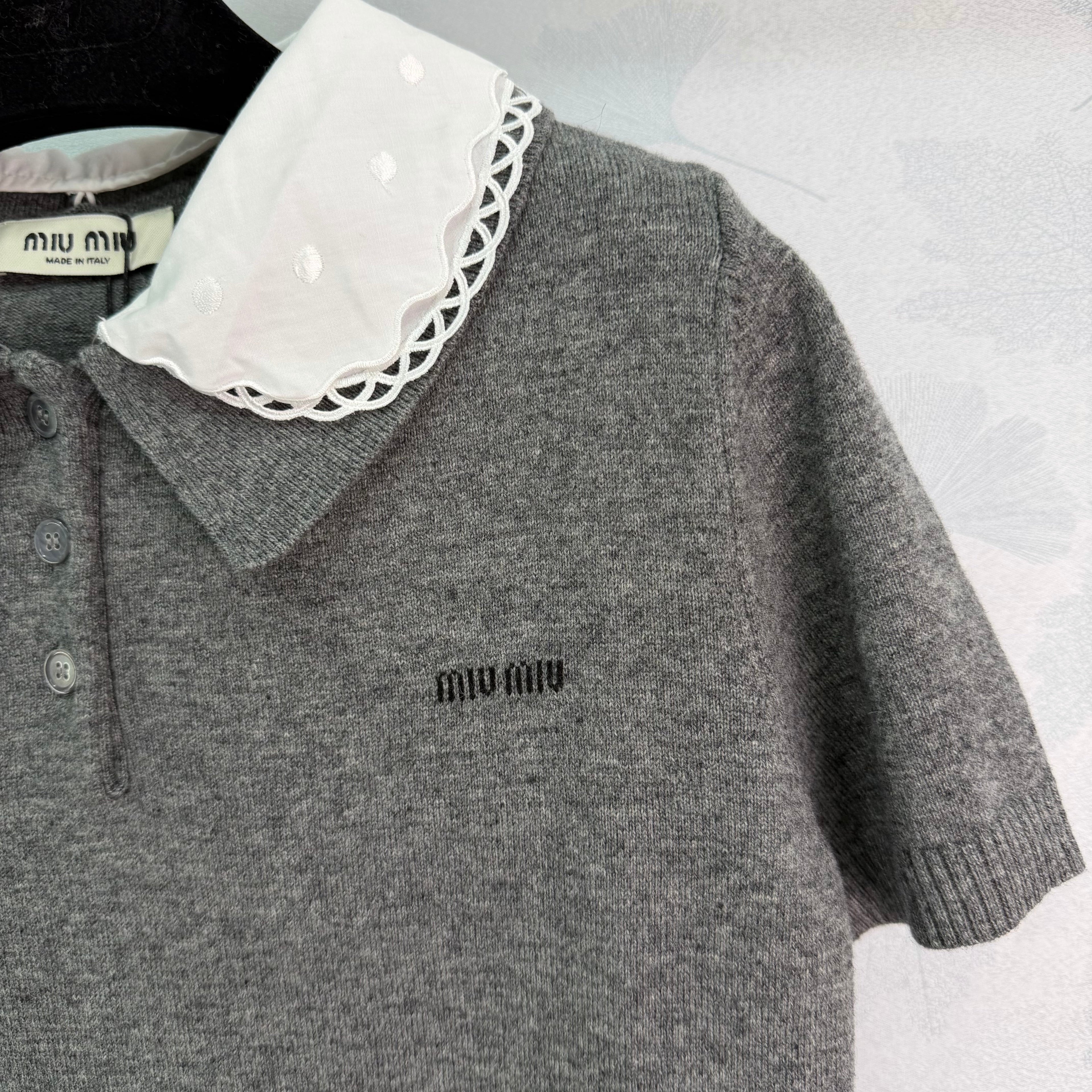 26NEW Knitted Short-Sleeve Top