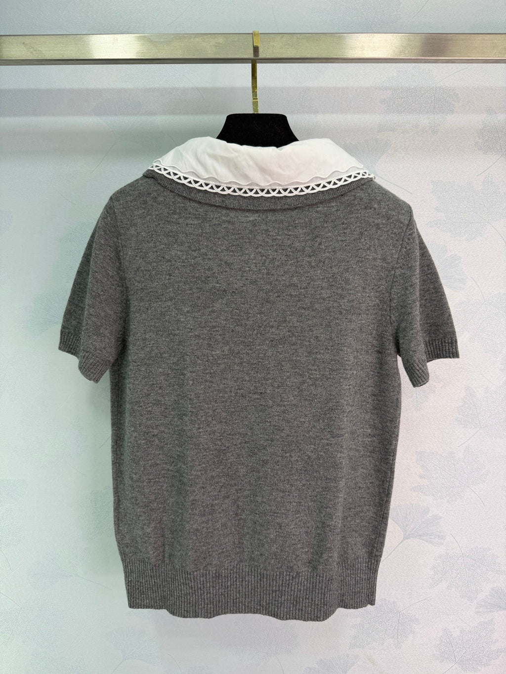26NEW Knitted Short-Sleeve Top