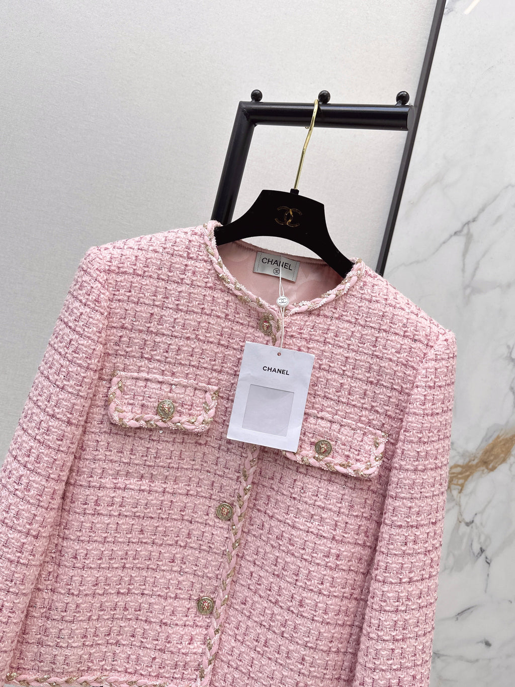 26NEW Pink Knitted Jacket
