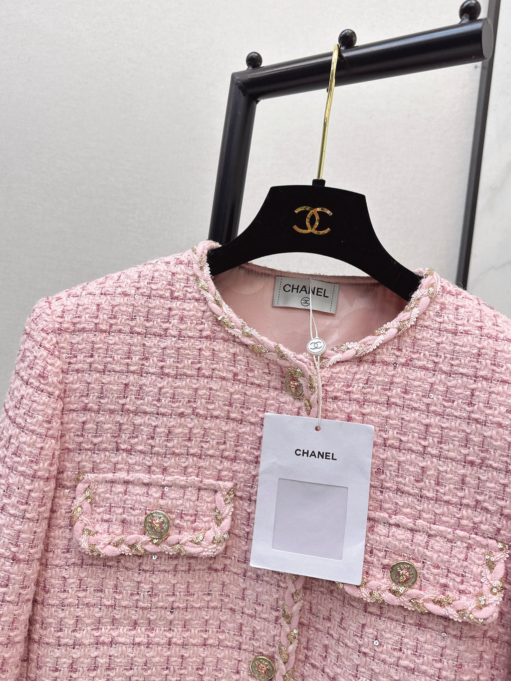 26NEW Pink Knitted Jacket