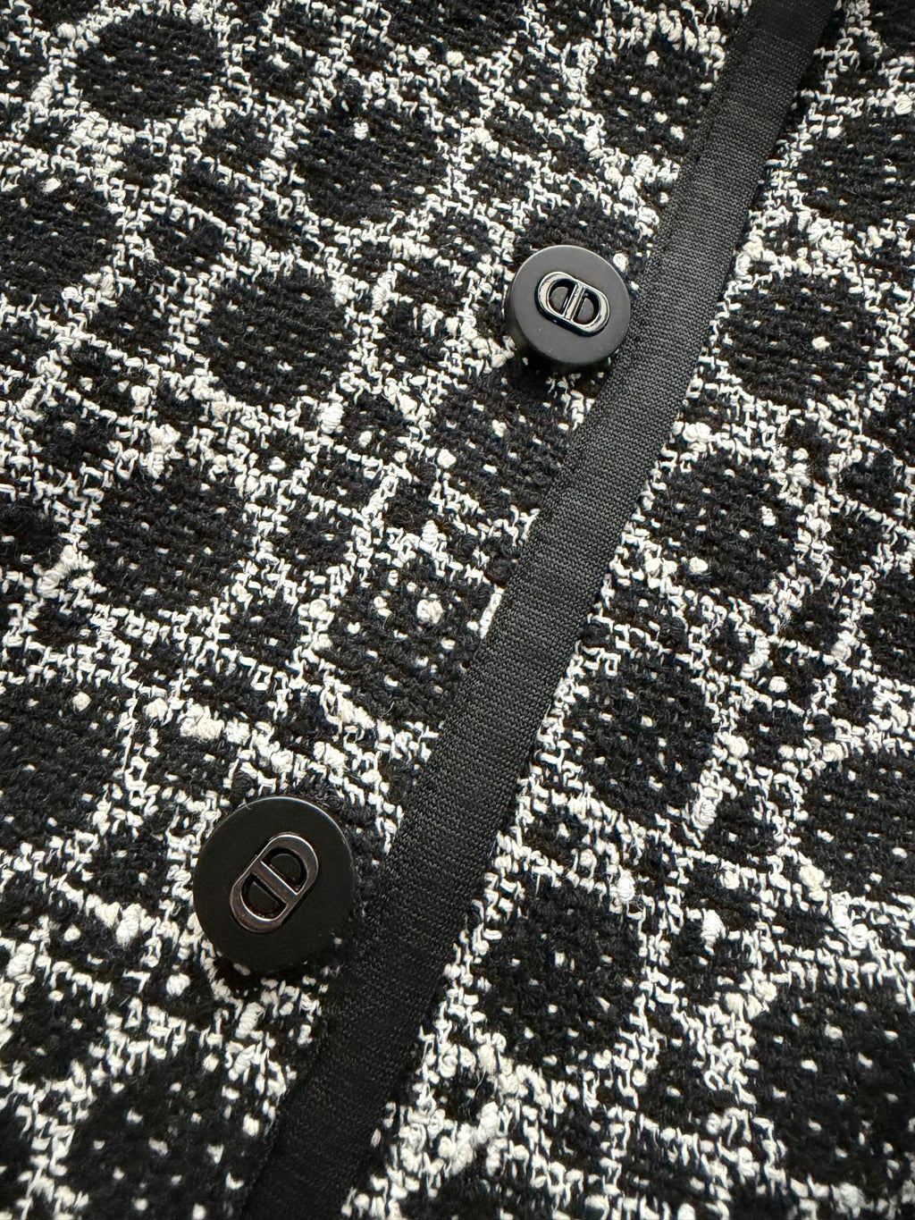 26NEW Black and White Tweed Dress