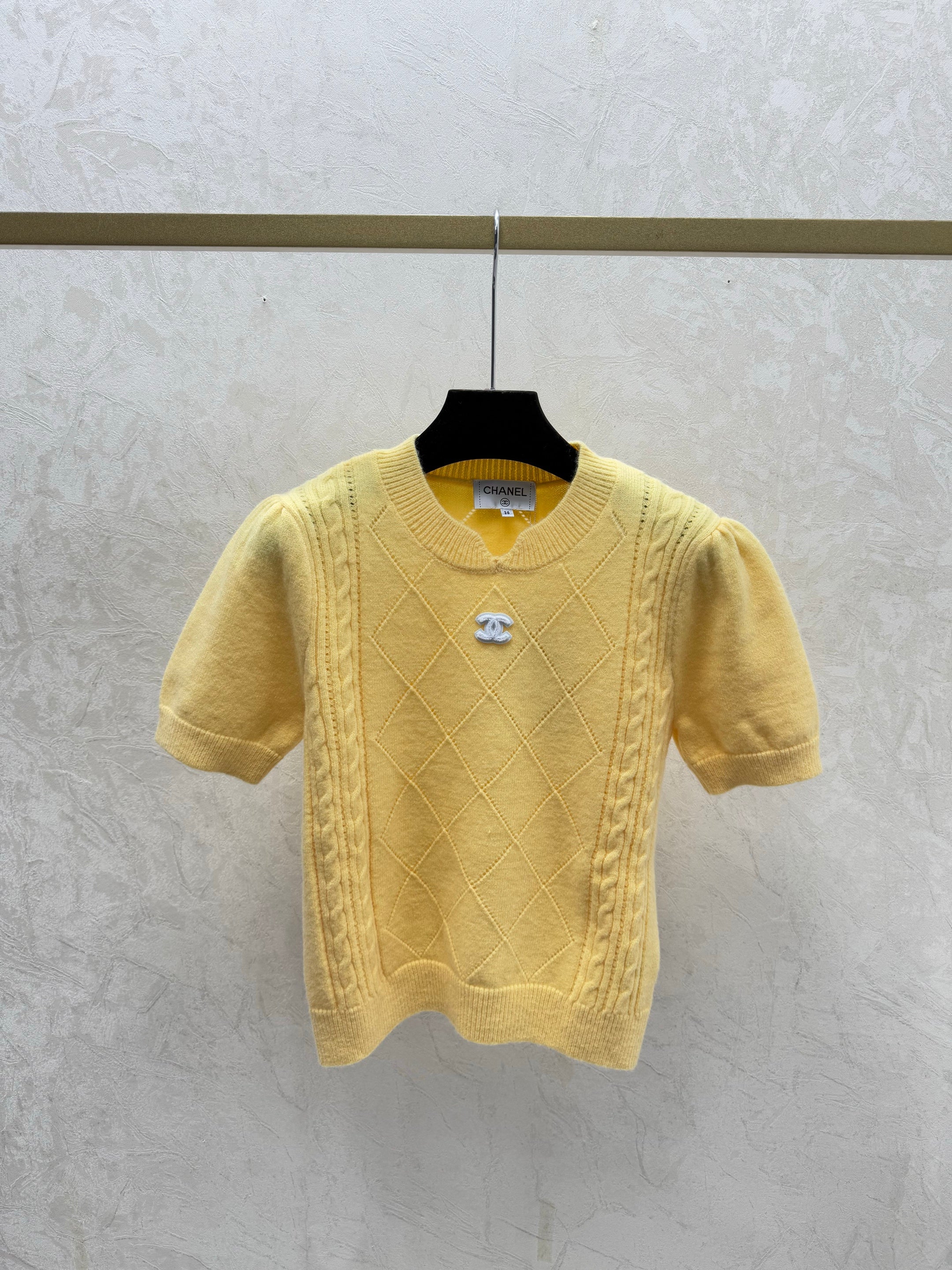 26NEW Solid Color Diamond Pattern Crew Neck Knit Short Sleeve