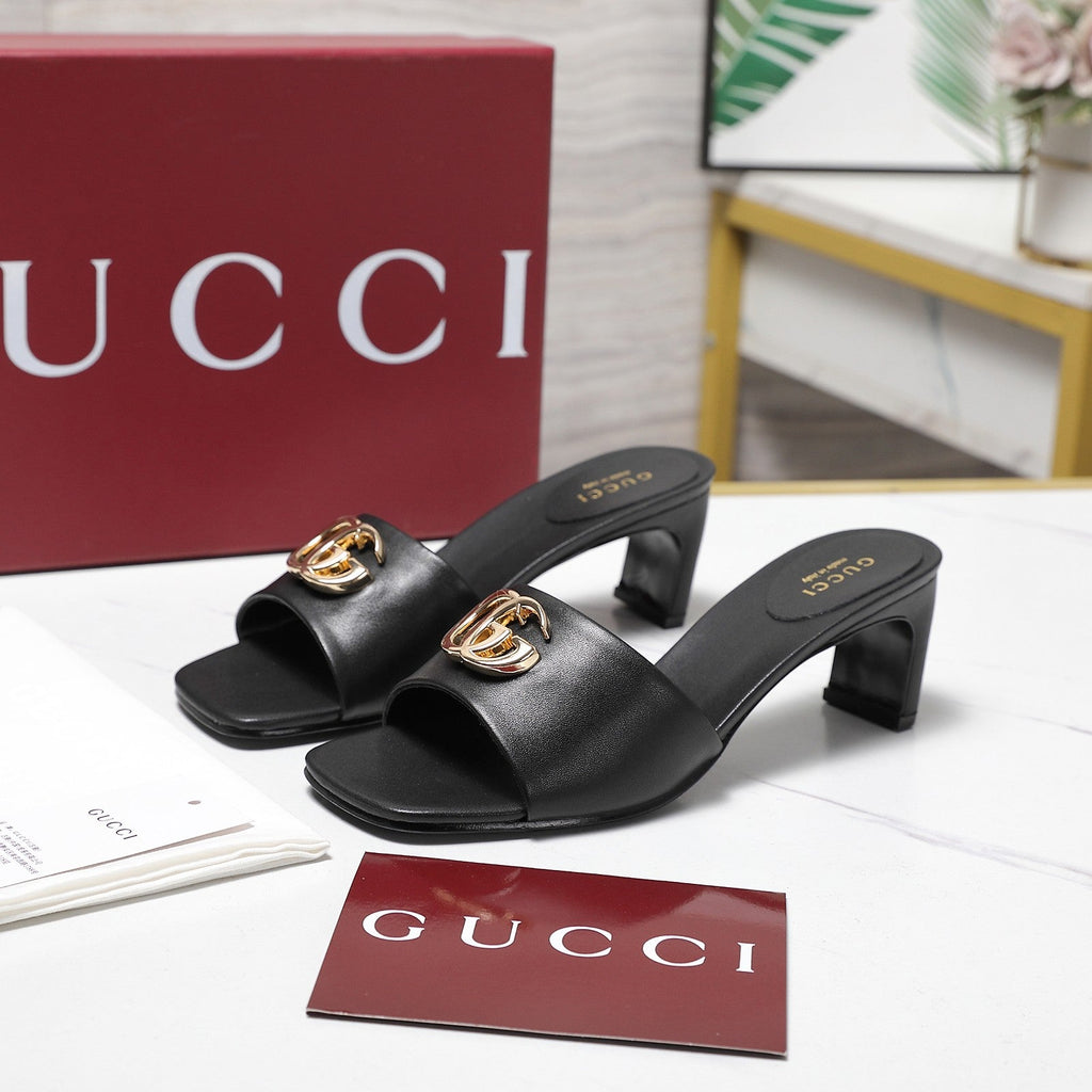 26NEW Mid-Heel Sandals